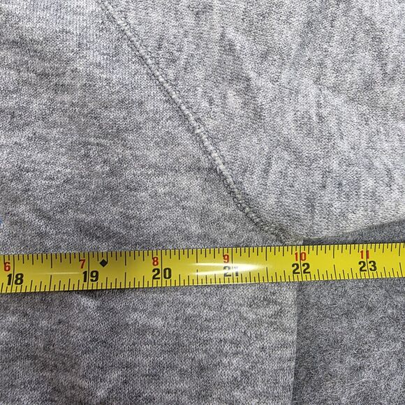 Vintage Peanuts Sweatshirt Large Gray Snoopy Skiing Where's The Chicks 80s USA - Picture 6 of 8